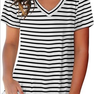 SAMPEEL Women's Basic V Neck Short Sleeve T Shirts